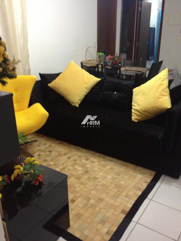 Apartamento com 2 dormitórios e vaga coberta em São Judas Tadeu