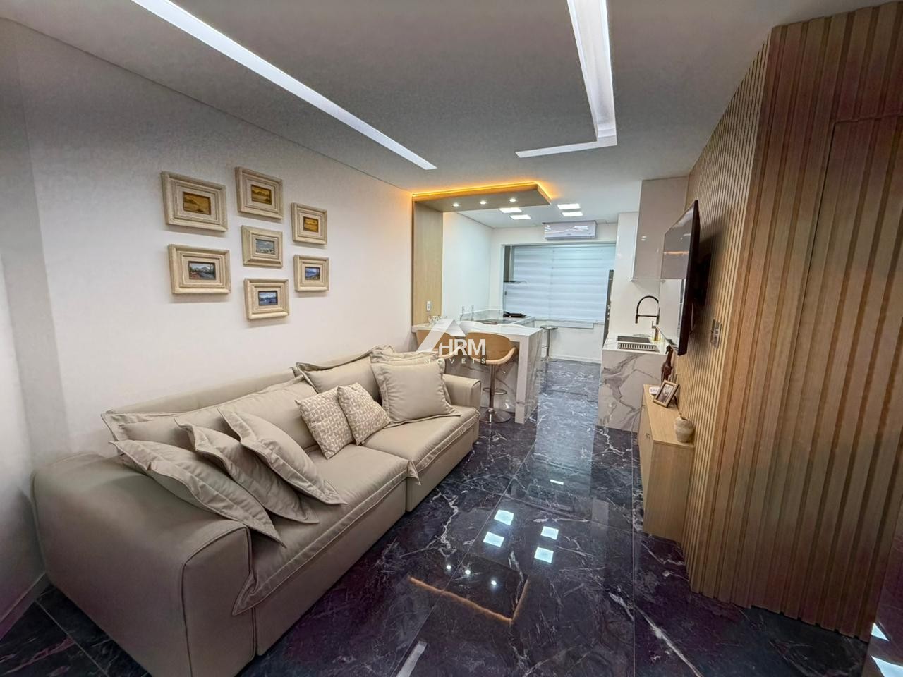 Quadra mar semi-mobiliado, Balneário Camboriú