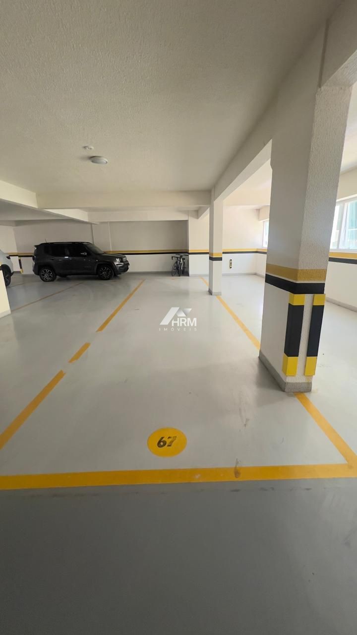 Apartamento com 03 suítes+02 vagas de garagem. Centro, Balneário Camboriú.