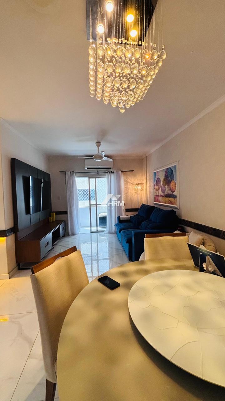 Apartamento de 03 quartos, Centro, Balneário Camboriú-SC.