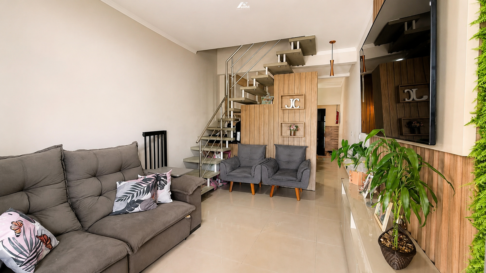 Casa mobiliada com 2 suítes e área gourmet no Rio Pequeno