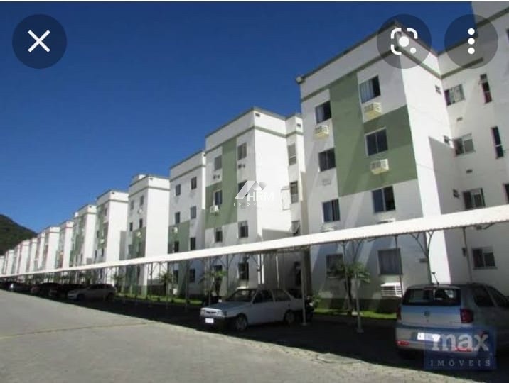 Apartamento com 2 dormitórios e vaga coberta em São Judas Tadeu