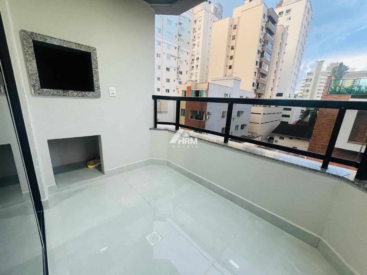 Apartamento 03 quartos a venda Balneário Camboriú
