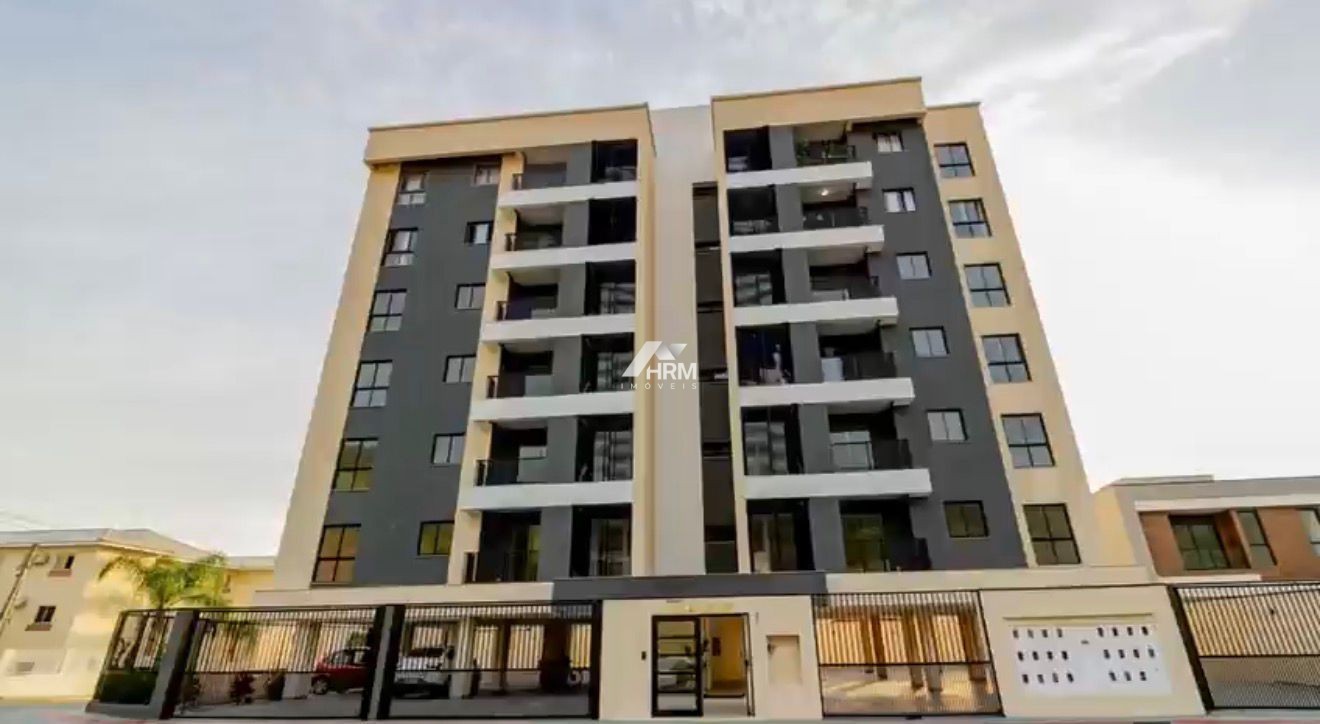 Apartamento Mobiliado Com 02 Quartos no Centro de Camboriú.