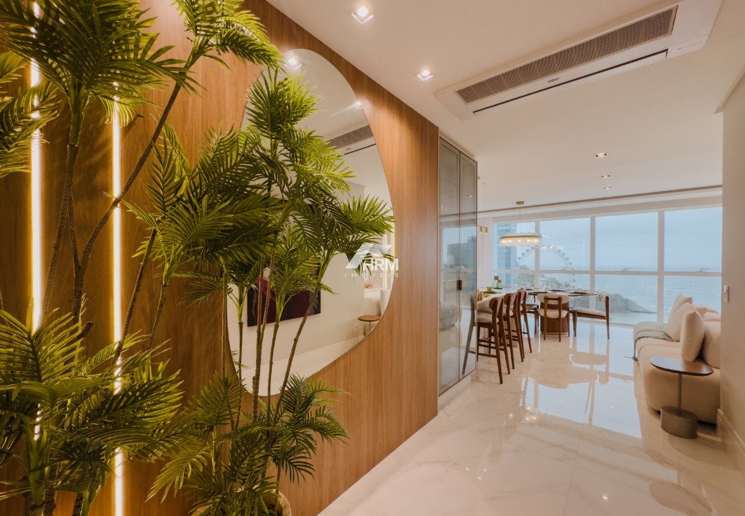 Apartamento Com 04 Suítes no Bairro Pioneiros em Balneário Camboriú.