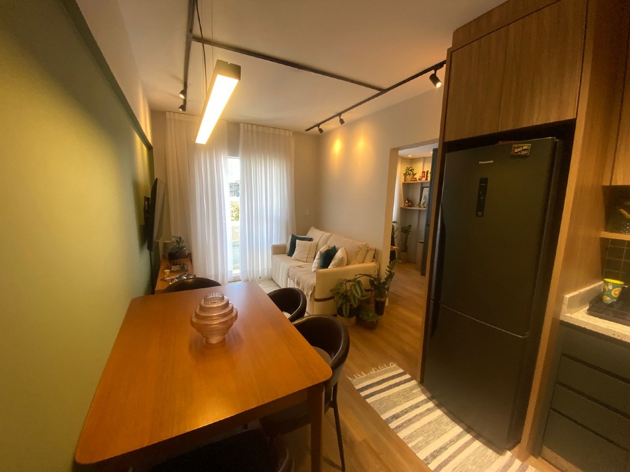 Apartamento mobiliado com 2 quartos em Balneário Camboriú-SC