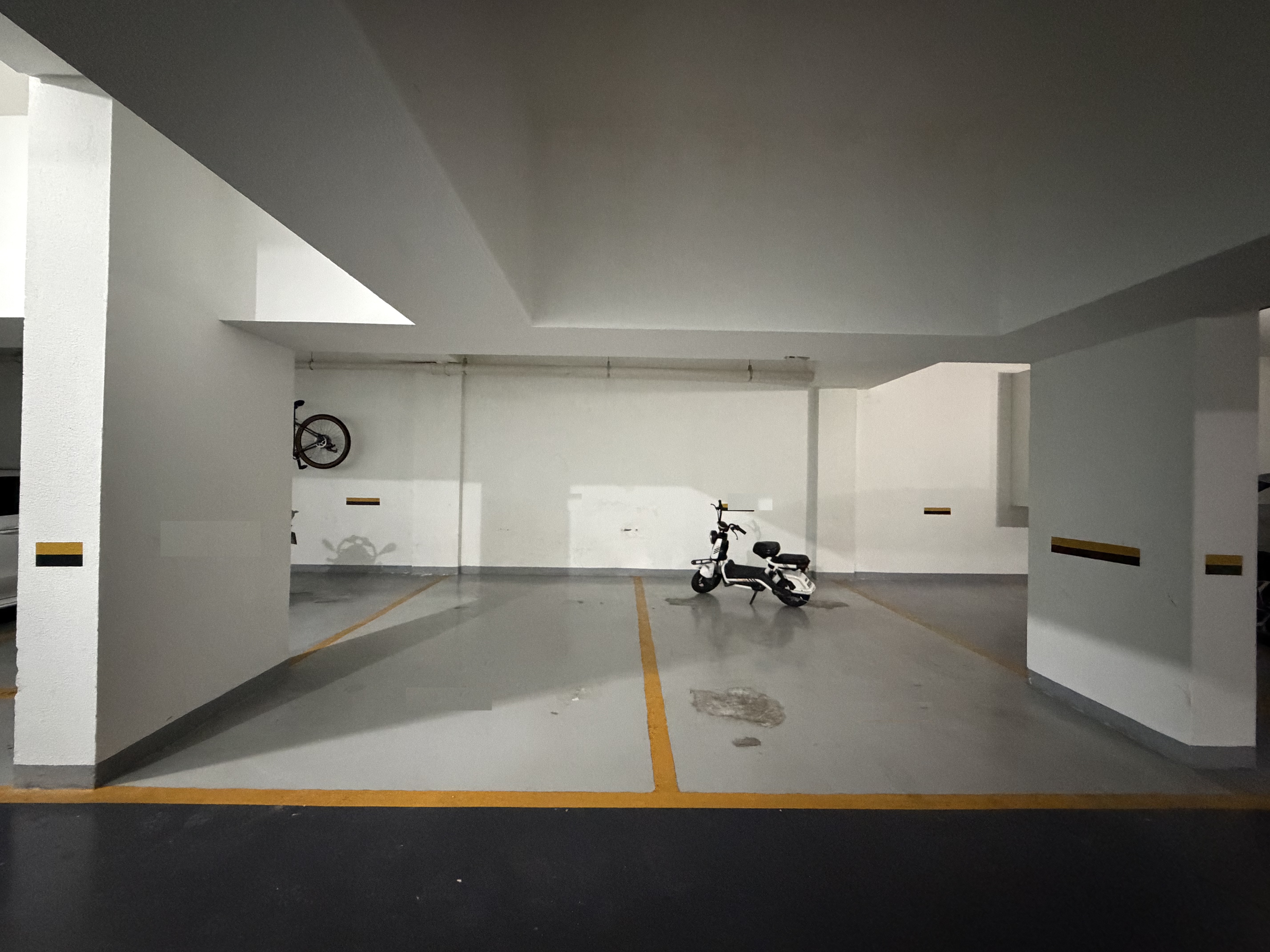 Apartamento à venda com 3 quartos no Edifício Sethi — Centro de Balneário Camboriú