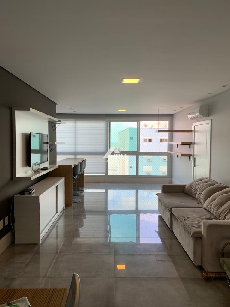 Apartamento Mobiliado, 03 Suítes no Centro de Balneário Camboriú.
