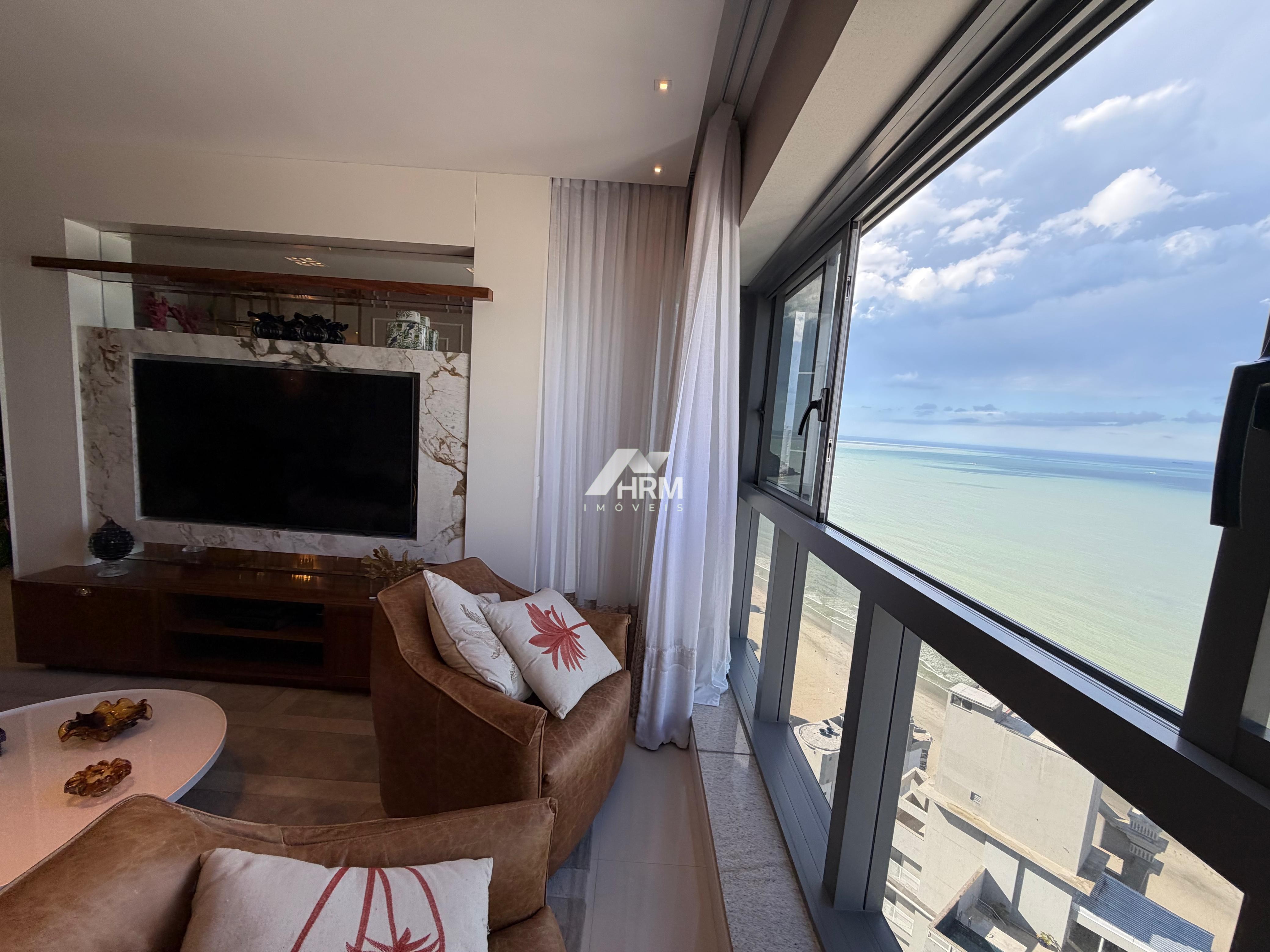 Apartamento totalmente mobiliado, alto padrão, vista mar 