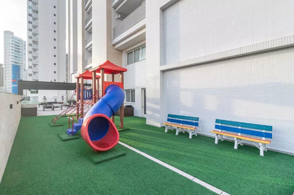 Apartamento 4 Suítes no Marina Beach Tower – Barra Sul